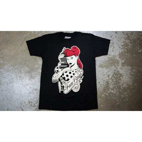 Bag'd Betty T Shirt