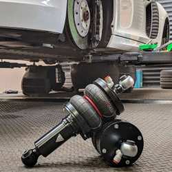 Audi R8 (Gen1) front kit - Stealth Air Suspension